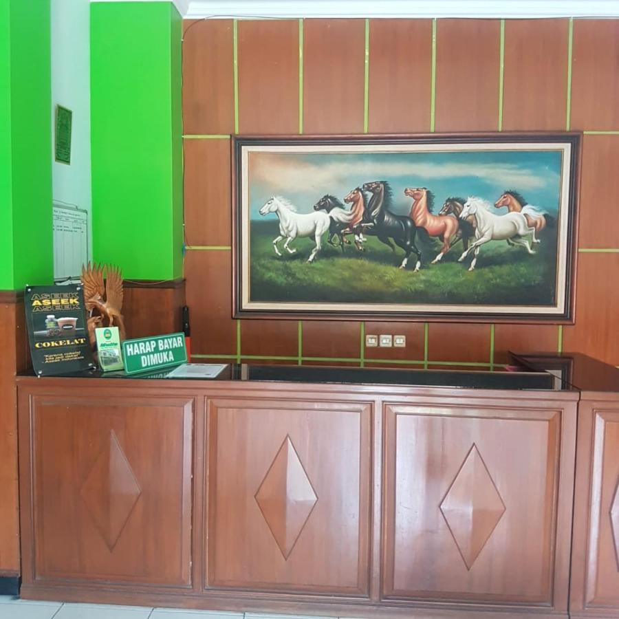 Hotel Mulia Lawean Extérieur photo