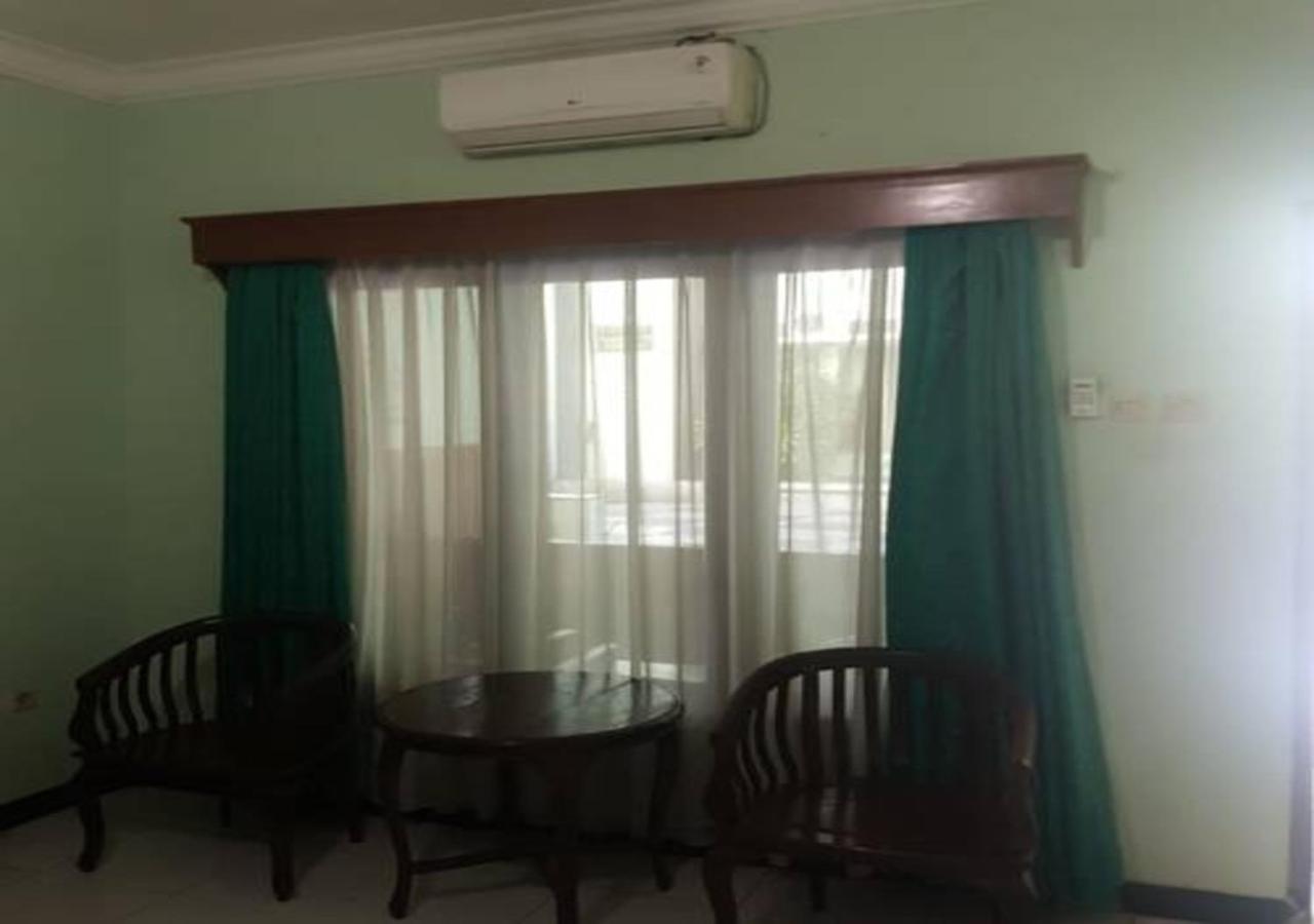 Hotel Mulia Lawean Extérieur photo